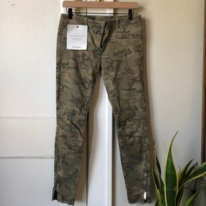 R 13 MOTO pant size 27 green camouflage